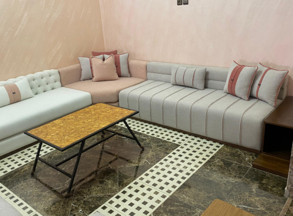 LIVIA +1Table